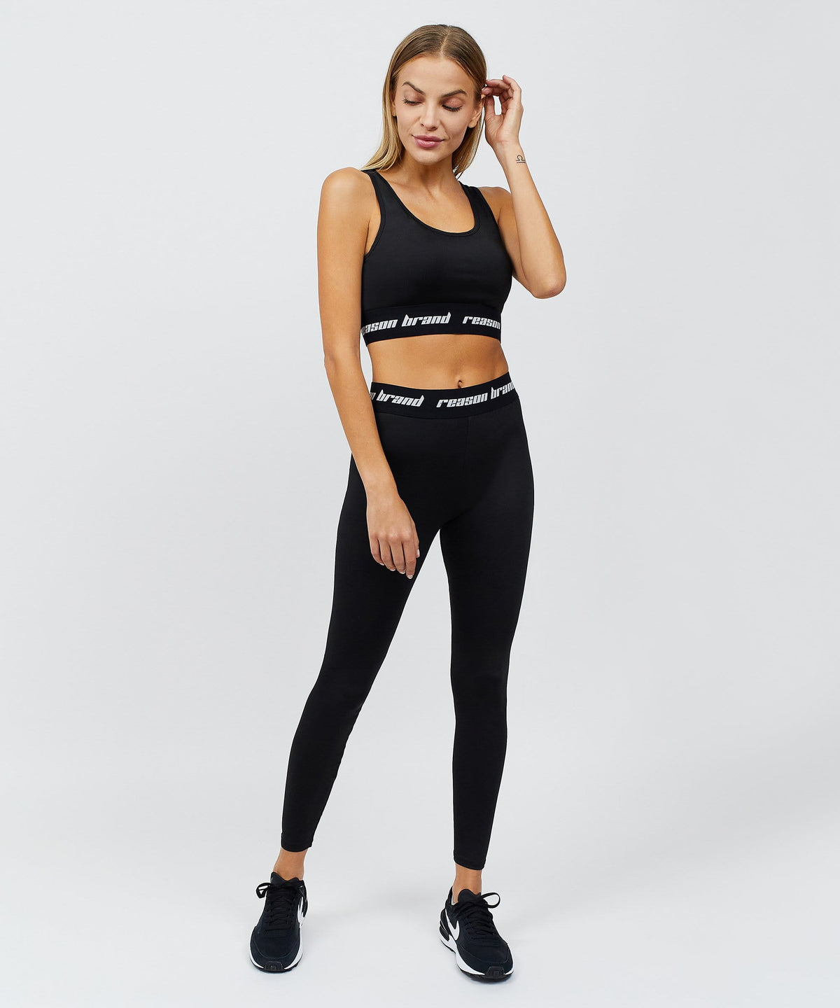 Cara Women's Sports Bra - Black